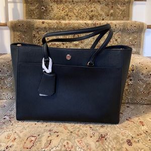 NWT Tory Burch Robinson Black Tote.